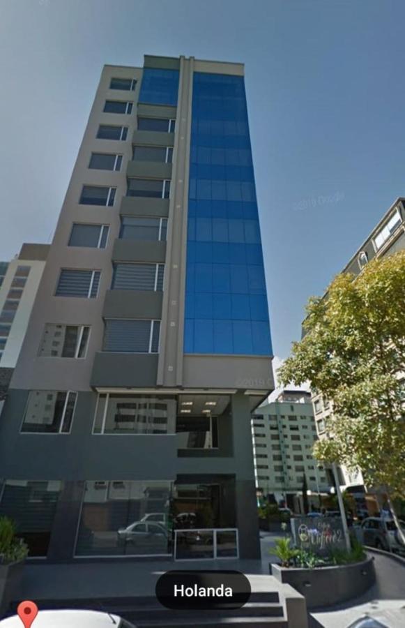 Misuitehotel La Carolina Кито Екстериор снимка