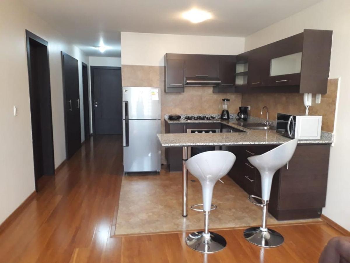 Misuitehotel La Carolina Кито Екстериор снимка